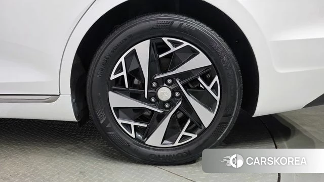 Hyundai The New Grandeur IG Hybrid id 4740505 из Кореи 11