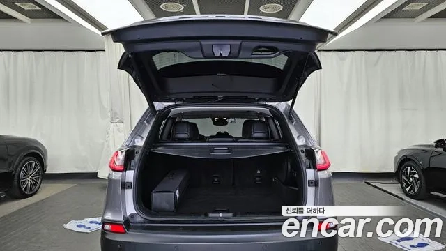 Jeep Cherokee (KL) id 2944710 из Кореи 11