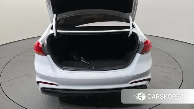 Hyundai Avante AD id 3460308 из Кореи 11