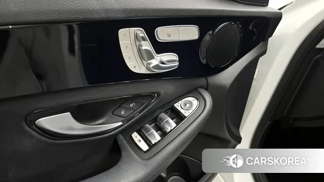 Mercedes-Benz C-Class W205 id 3622102 из Кореи 11