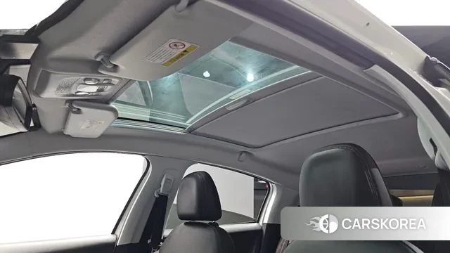 Peugeot 208 id 3718755 из Кореи 11