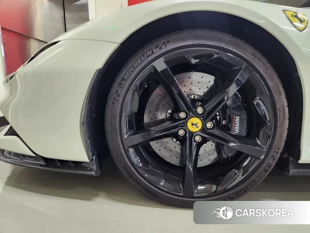 Ferrari SF90 Spider id 4753255 из Кореи 11