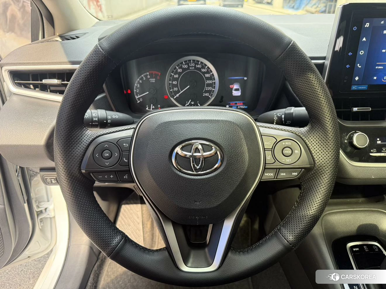Toyota Corolla id 4514795 из Китая 11