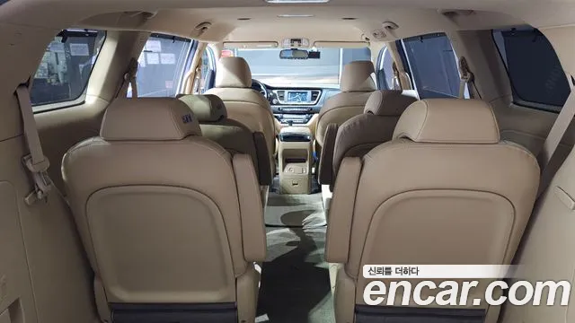 Kia The New Carnival id 2682578 из Кореи 11