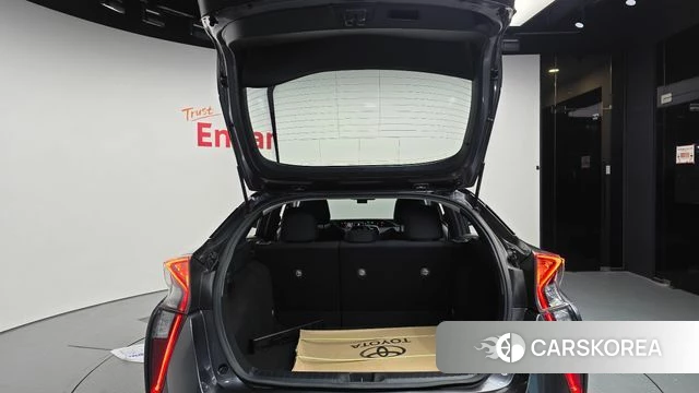 Toyota Prius 4th Generation id 4325667 из Кореи 11