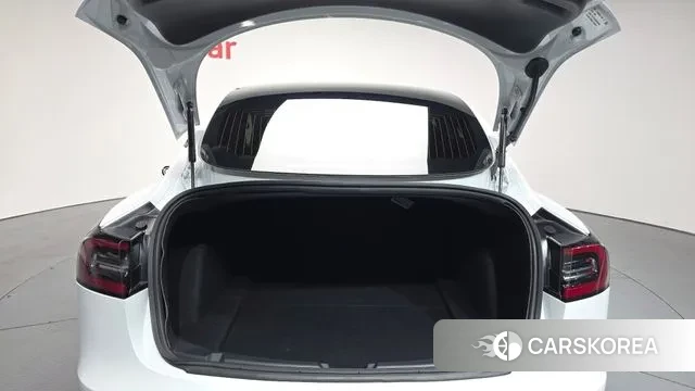 Tesla Model 3 id 2980933 из Кореи 11