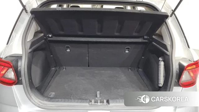 Hyundai Venue id 3778647 из Кореи 11