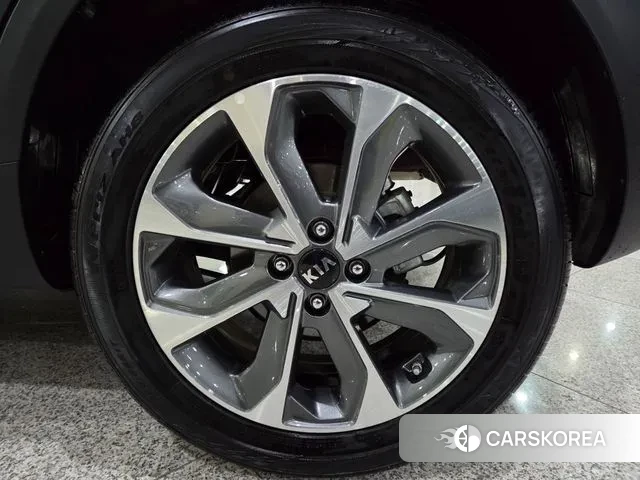 Kia Stonic id 3339451 из Кореи 11