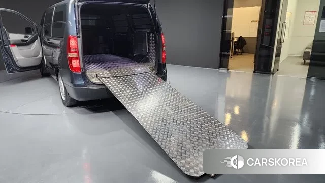 Hyundai The New Grand Starex id 3270518 из Кореи 11