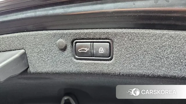 Hyundai The New Grandeur IG id 3033408 из Кореи 11