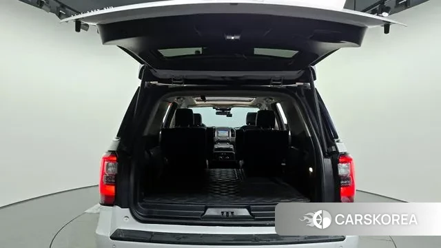 Ford Expeditation id 3428149 из Кореи 11