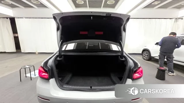 BMW 5 Series (G30) id 3696553 из Кореи 11