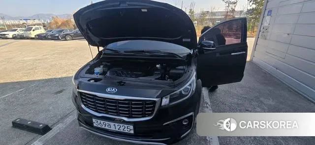 Kia The New Carnival id 3682011 из Кореи 11