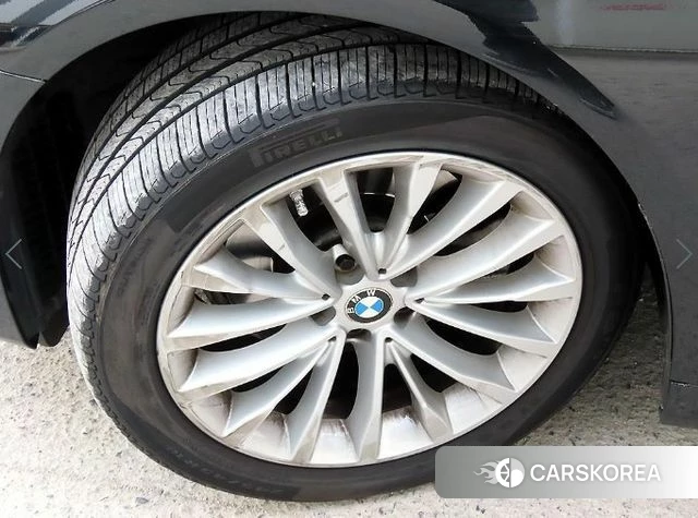BMW 5 Series (G30) id 4666960 из Кореи 11