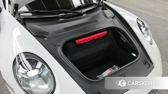 Porsche 911(992) id 3636066 из Кореи 11