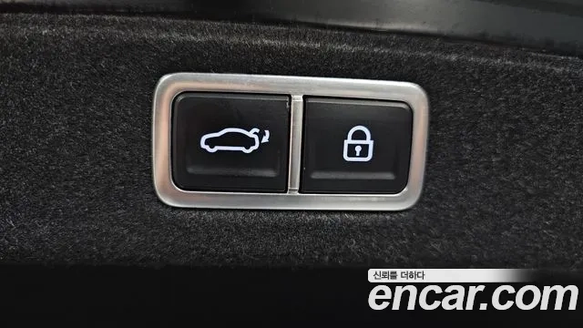 Hyundai Grandeur (GN7) id 2862841 из Кореи 11