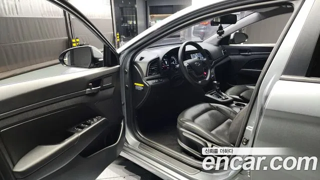 Hyundai Avante AD id 2565178 из Кореи 11