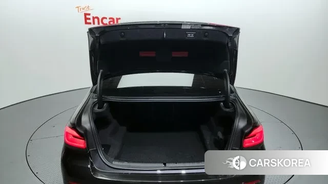 BMW 5 Series (G30) id 3606662 из Кореи 11