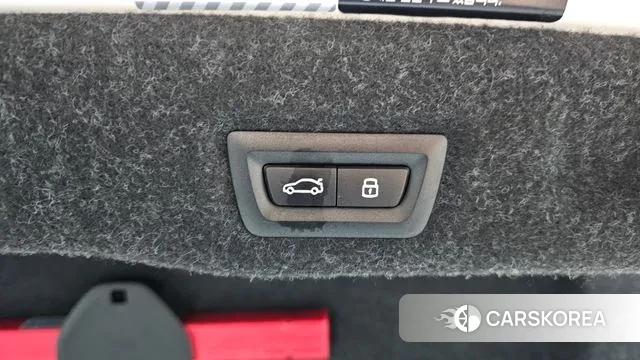 BMW 5 Series (G60) id 3619748 из Кореи 11