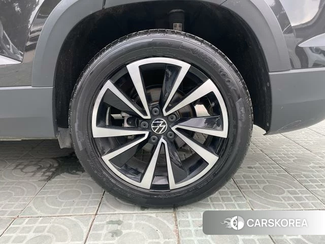 Volkswagen Tuyue id 4273654 из Китая 11