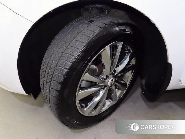 Kia The New Carnival id 2941426 из Кореи 11