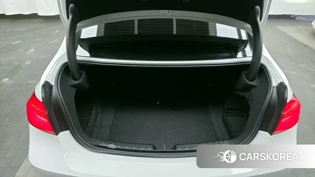 BMW 3 Series (F30) id 3672608 из Кореи 11