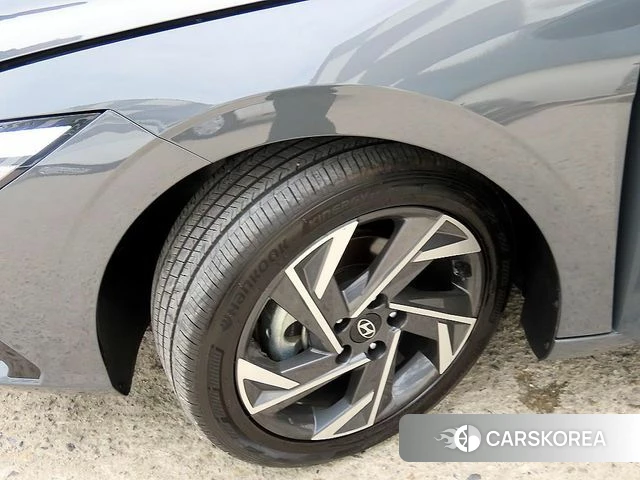 Hyundai The New Avante (CN7) id 4454803 из Кореи 11