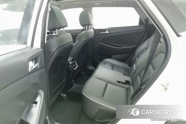 Hyundai Tucson id 4210236 из Китая 11