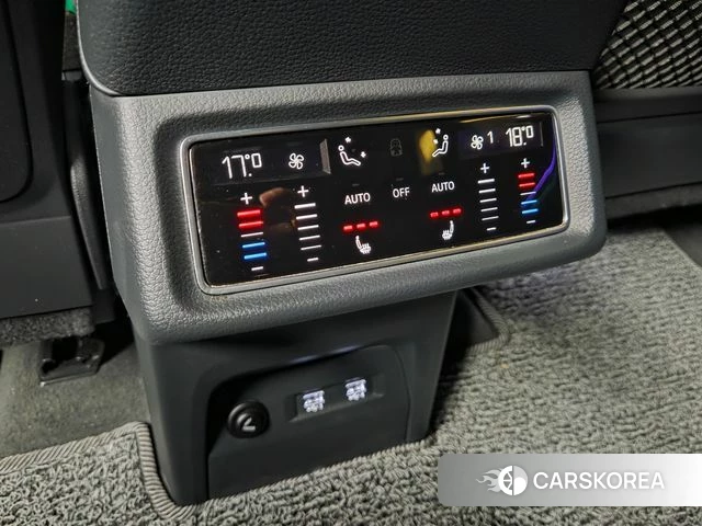 Audi e-Tron id 4389820 из Кореи 11