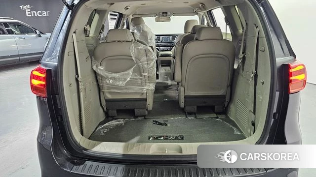 Kia The New Carnival id 4318175 из Кореи 11