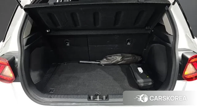 Hyundai Venue id 3546717 из Кореи 11