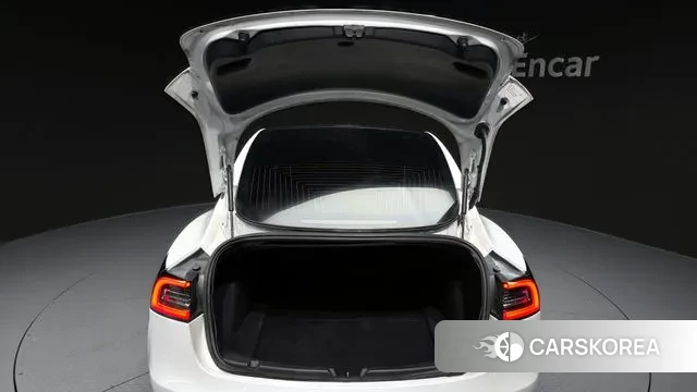 Tesla Model 3 id 3691759 из Кореи 11