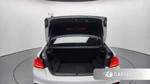 BMW 5 Series (G30) id 3474805 из Кореи 11