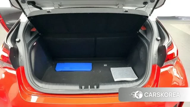 Hyundai Veloster (JS) id 3434493 из Кореи 11