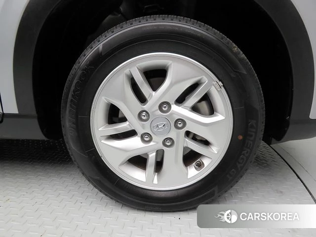 Hyundai Venue id 4900256 из Кореи 11