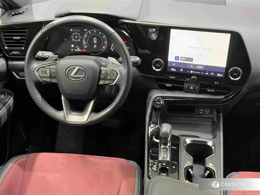 Lexus NX id 4628303 из Китая 11