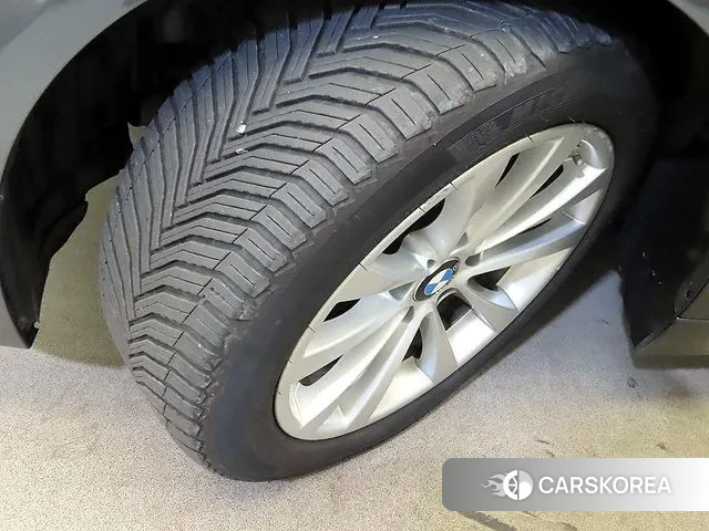 BMW 3 Series (F30) id 3474919 из Кореи 11