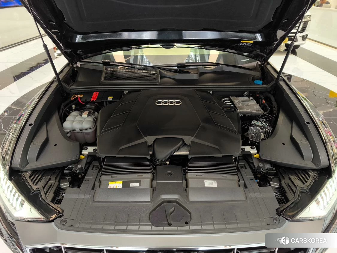 Audi Q8 id 4452812 из Китая 11