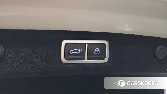 Hyundai Grandeur (GN7) id 3670558 из Кореи 11