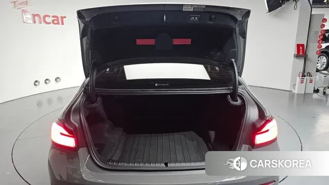 BMW 5 Series (G30) id 3366888 из Кореи 11