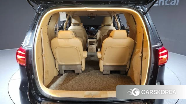 Kia The New Carnival id 4620411 из Кореи 11