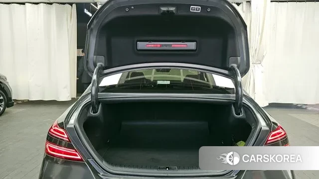 Genesis The New G70 id 3679896 из Кореи 11