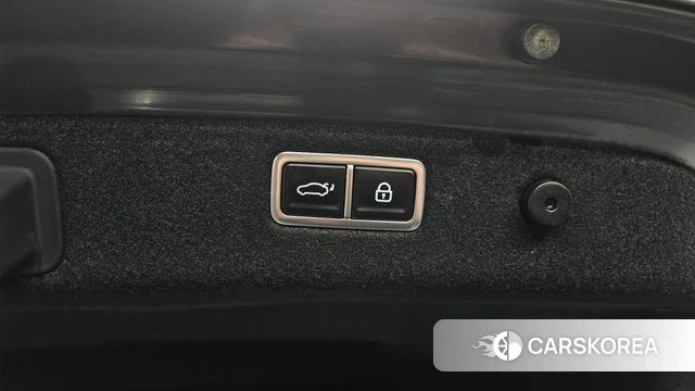 Genesis The New G70 id 4768328 из Кореи 11