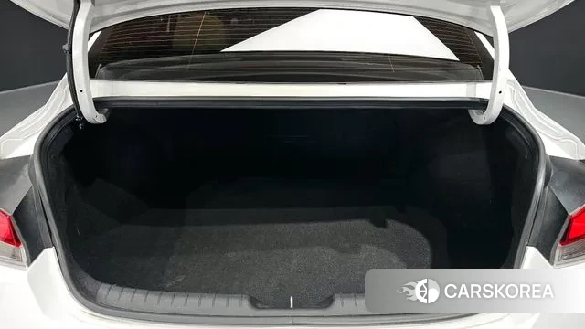 Hyundai Avante (CN7) id 2960026 из Кореи 11