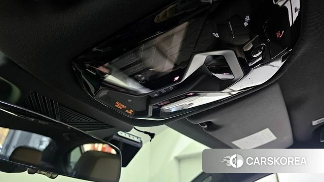 BMW 5 Series (G60) id 3896573 из Кореи 11