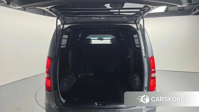 Hyundai The New Grand Starex id 3885797 из Кореи 11