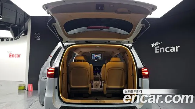 Kia The New Carnival id 2416167 из Кореи 11