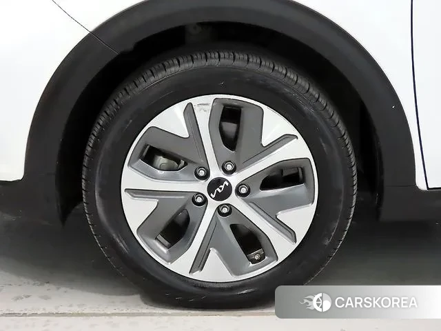 Kia Niro EV id 3229080 из Кореи 11