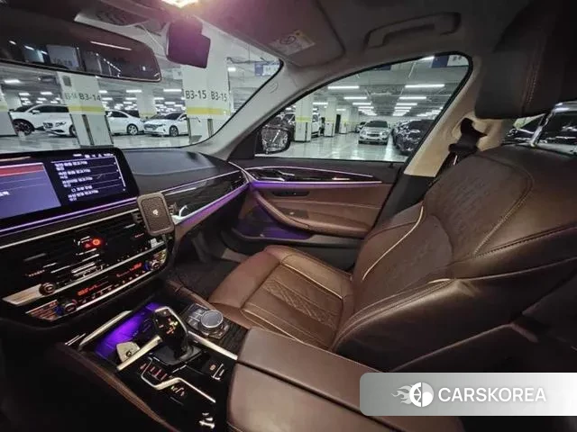 BMW 5 Series (G30) id 3257000 из Кореи 11