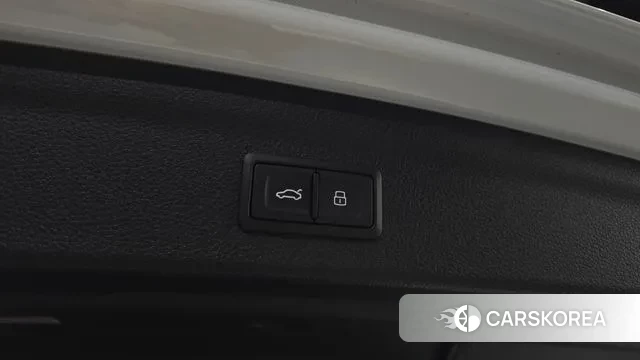 Audi Q3 (F3) id 2884014 из Кореи 11